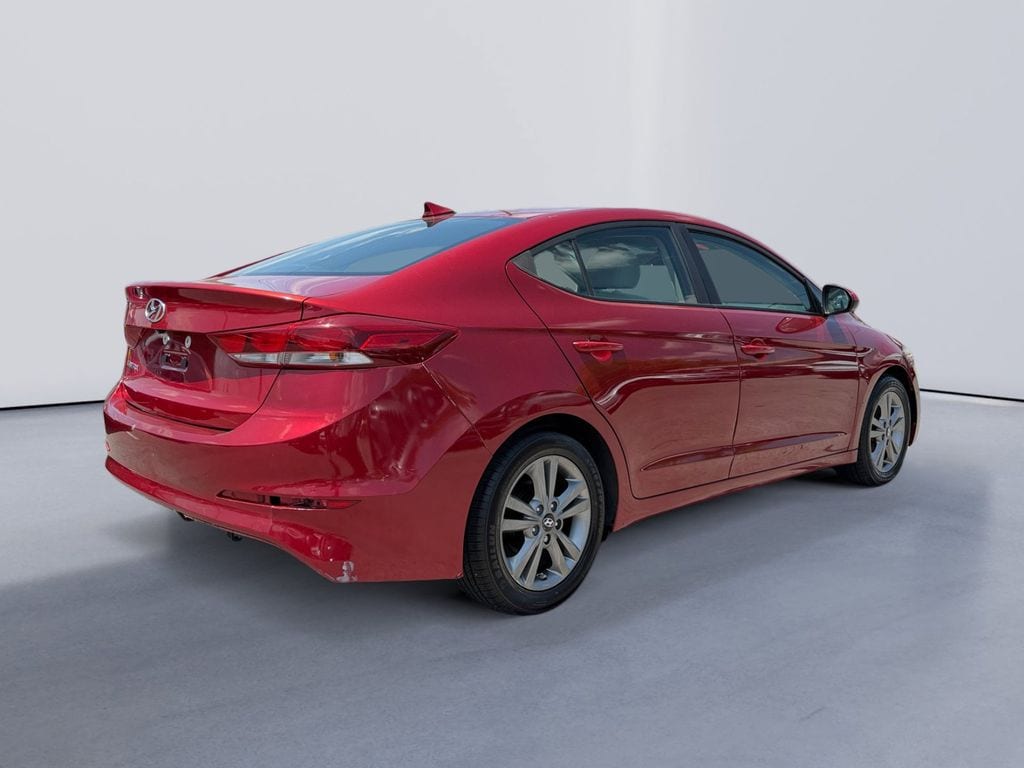Used 2017 Hyundai Elantra SE Sedan