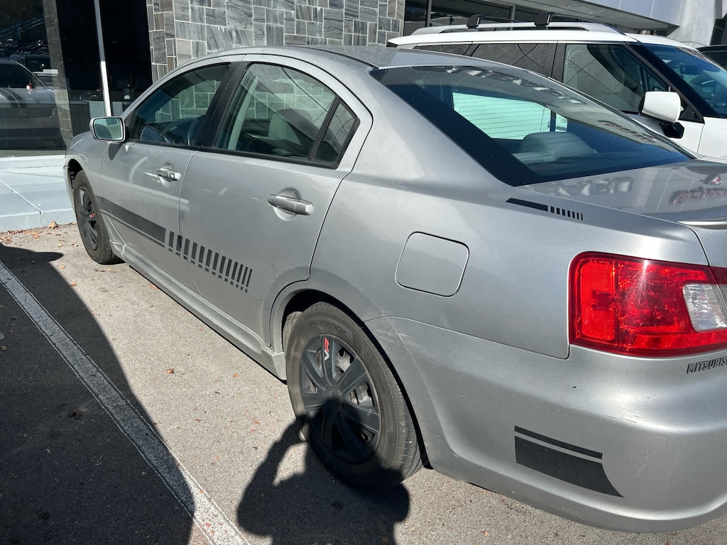 Used 2010 Mitsubishi Galant ES Sedan