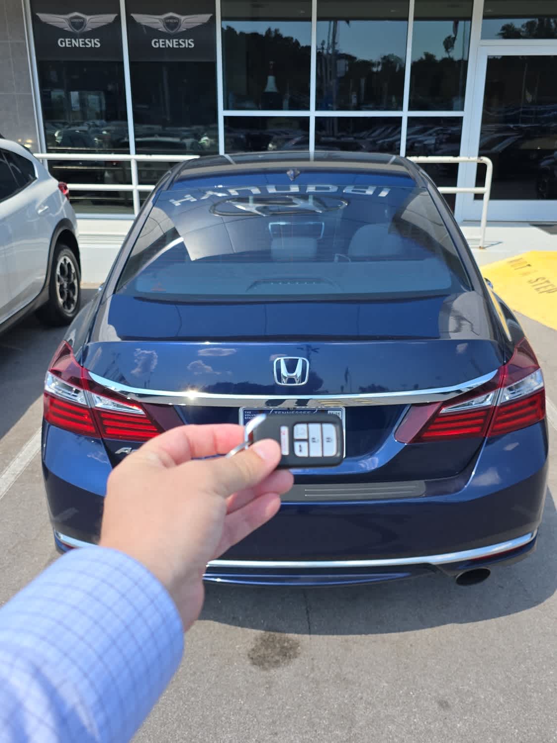 2017 Honda Accord EX-L photo 2