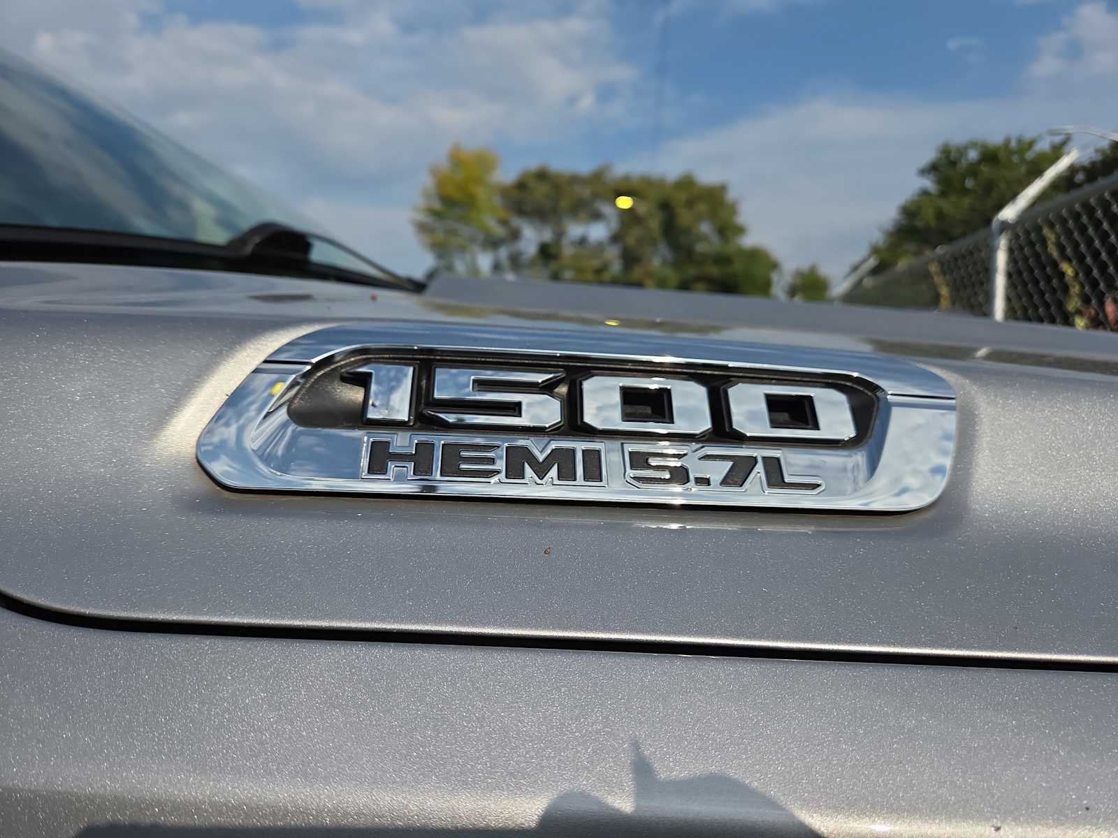 2020 Ram 1500 Limited photo 2