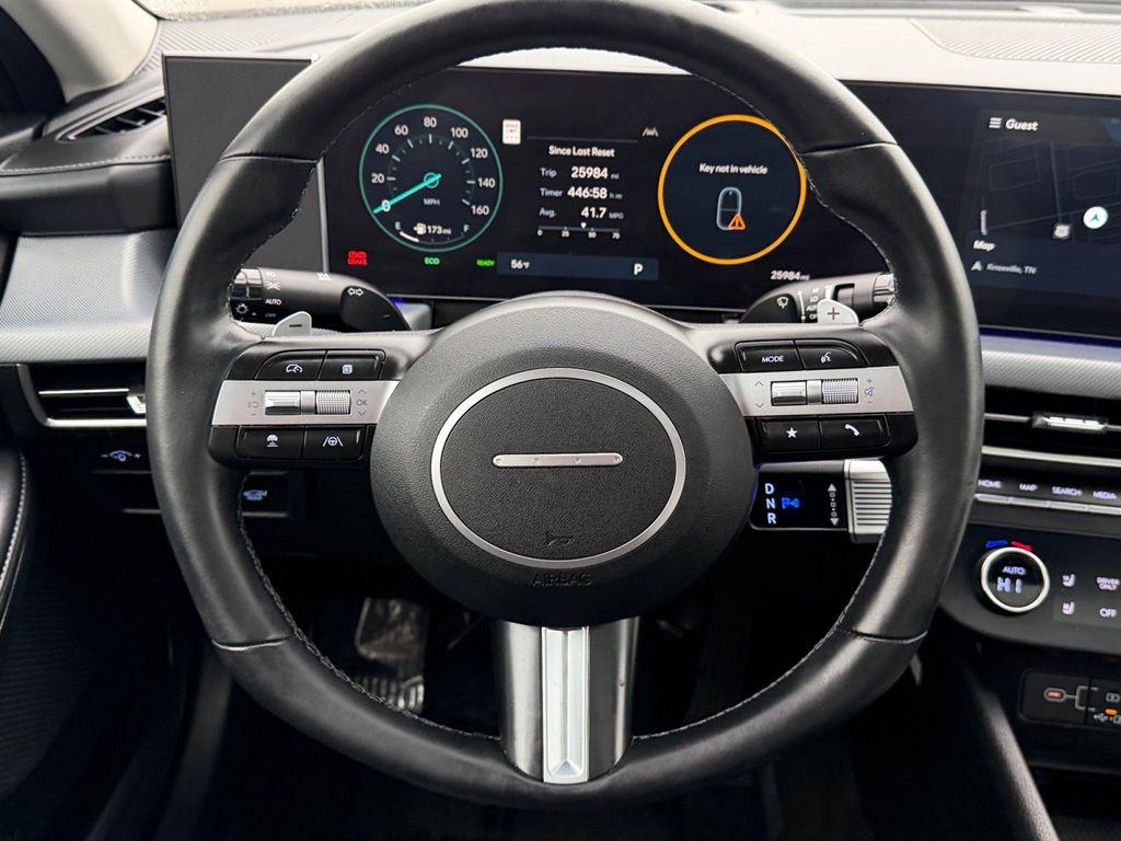 2025 Hyundai Sonata Hybrid Limited - Photo 13
