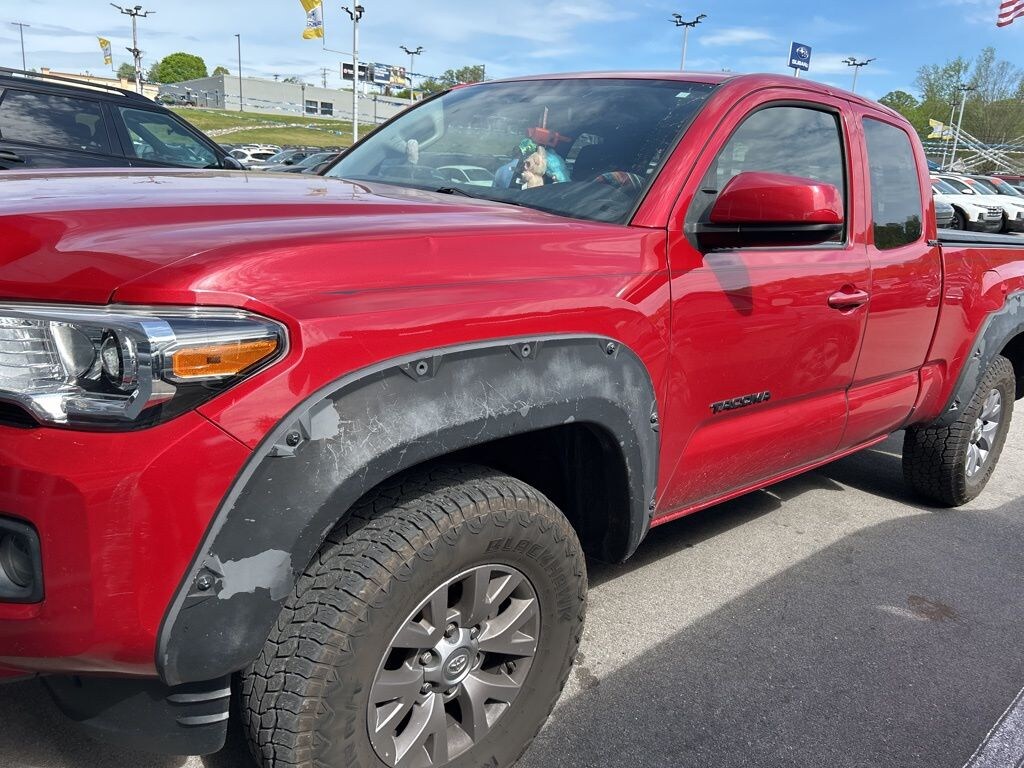 Used 2017 Toyota Tacoma SR Truck Access Cab