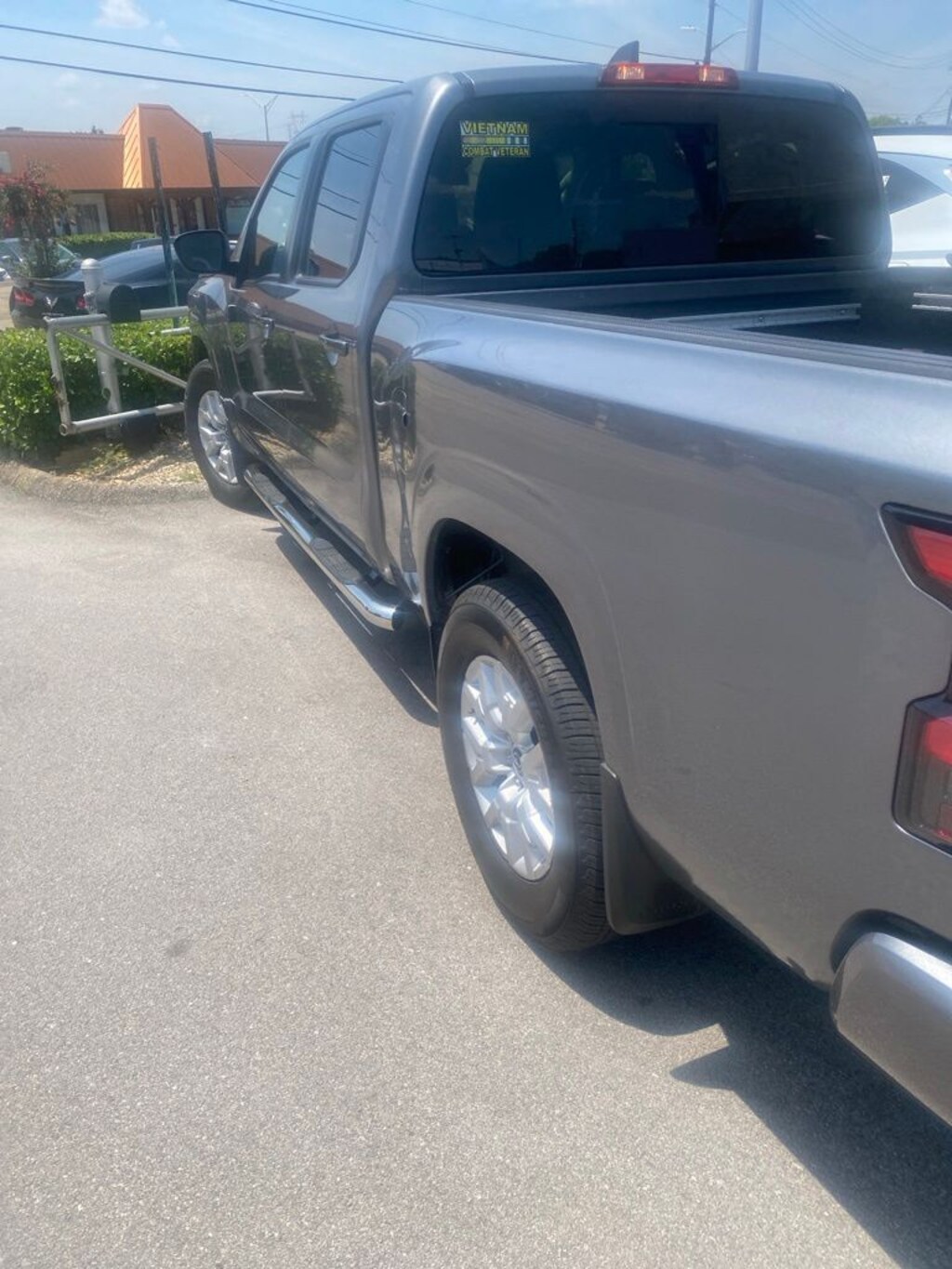 Used 2024 Nissan Frontier SV Truck Crew Cab