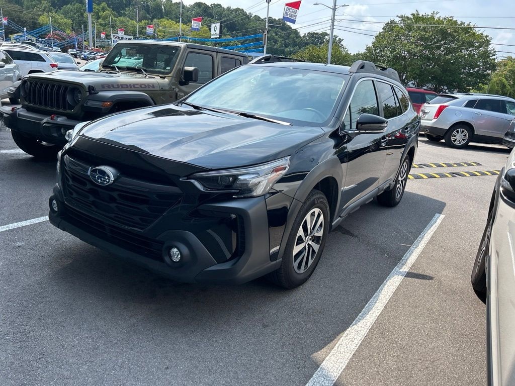 Used 2024 Subaru Outback Premium SUV