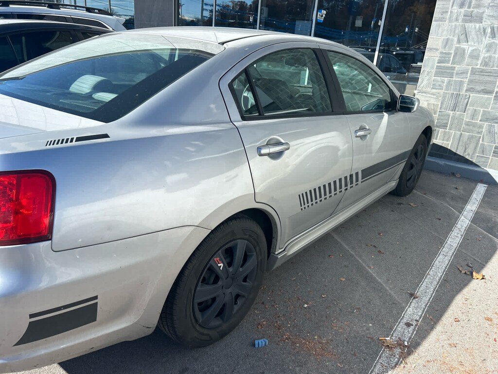 Used 2010 Mitsubishi Galant ES Sedan