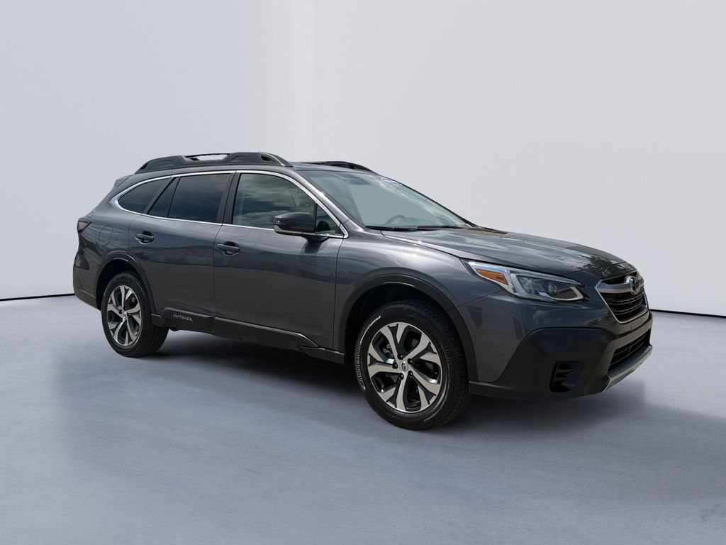 2022 Subaru Outback Limited's photo