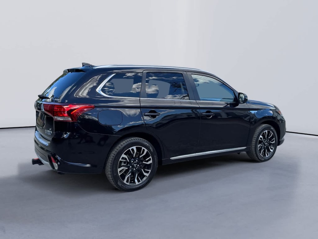 Used 2018 Mitsubishi Outlander PHEV GT CUV