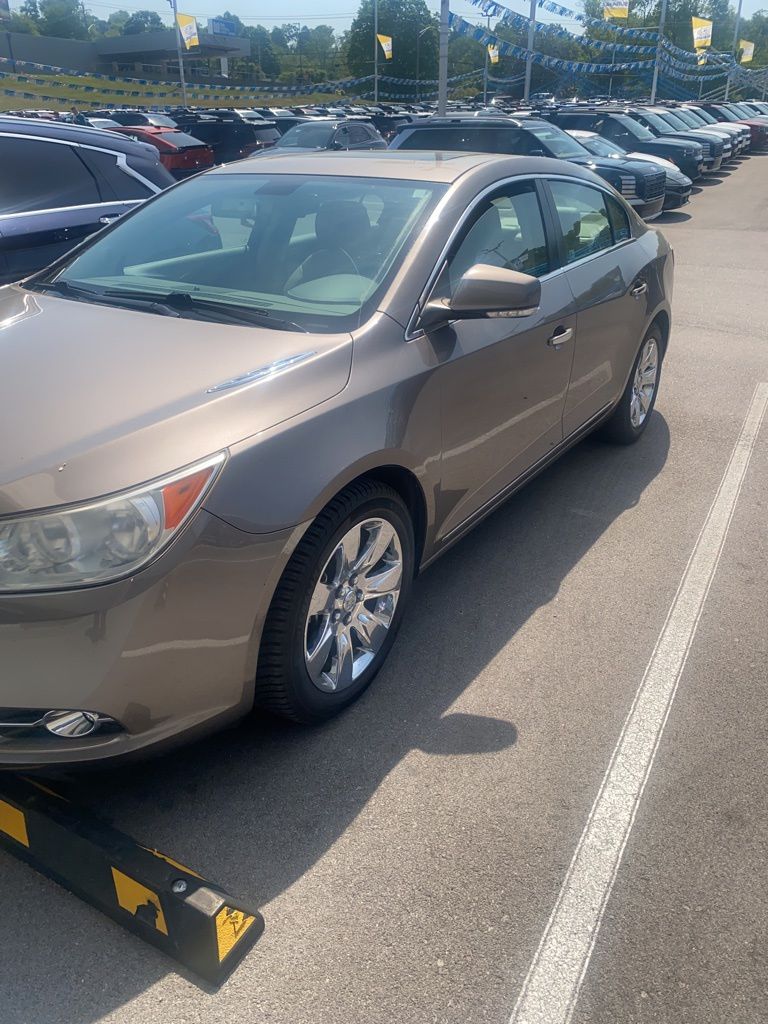 2011 Buick LaCrosse's photo