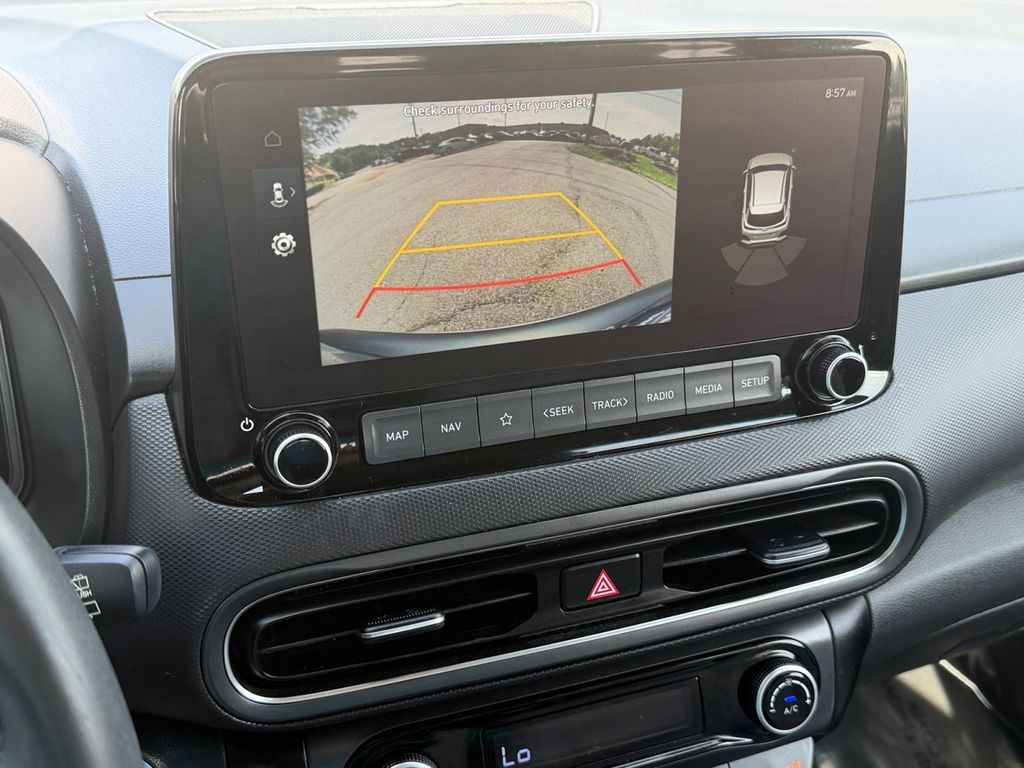 2023 Hyundai Kona Limited - Photo 28