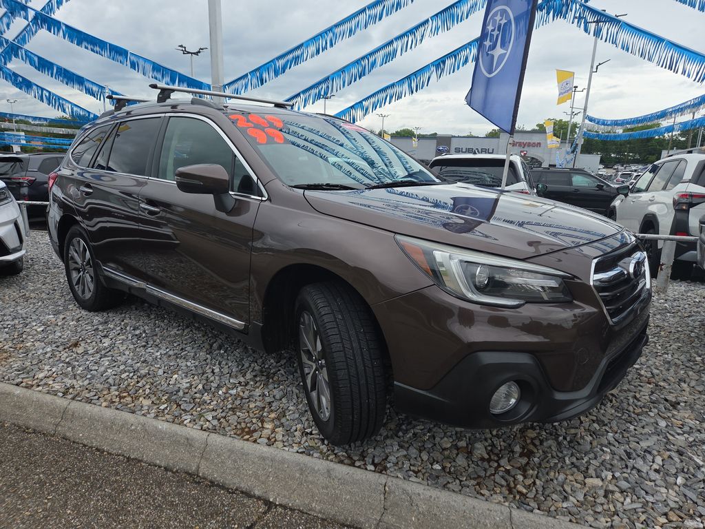 2019 Subaru Outback 3.6R Touring's photo