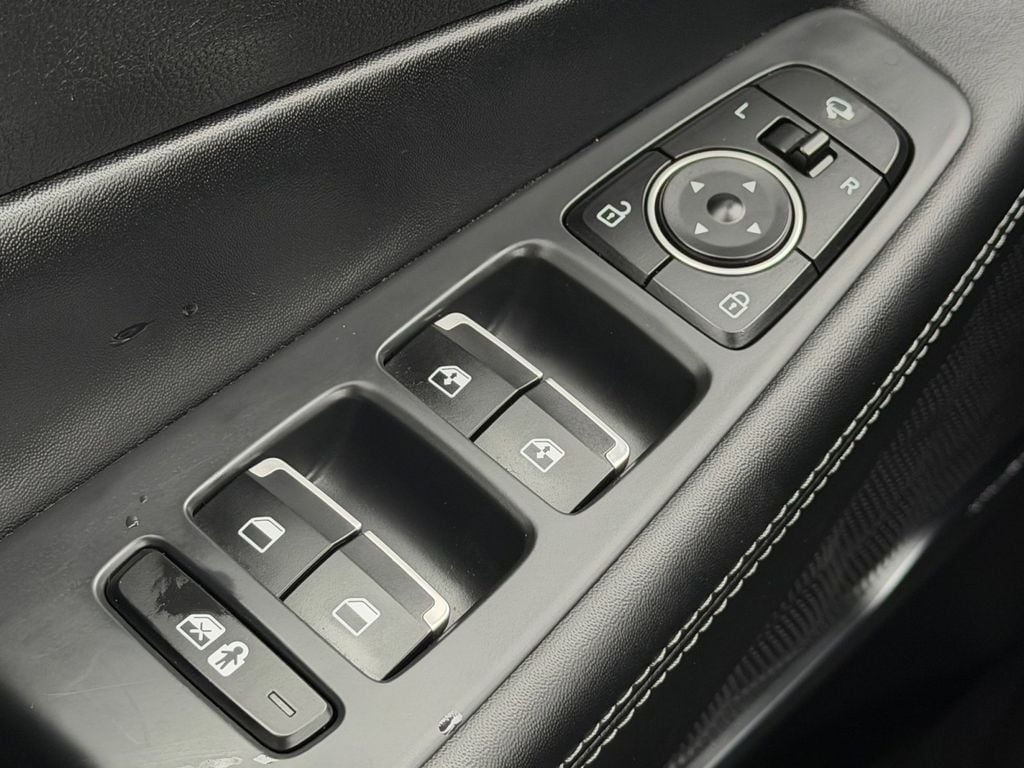 2023 Hyundai Santa Fe Limited - Photo 20