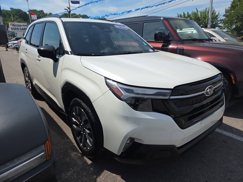 2025 Subaru Forester Touring's photo