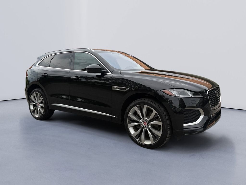2021 Jaguar F-PACE P400 R-Dynamic S's photo