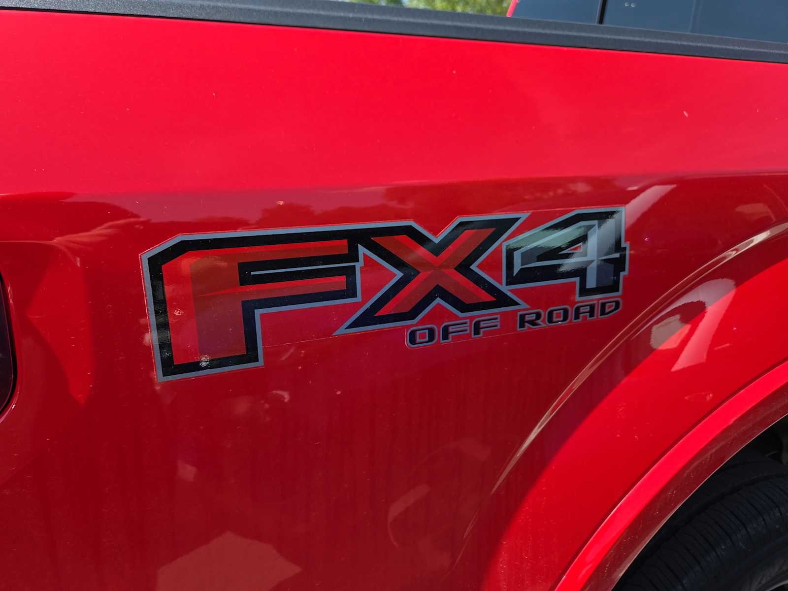 2019 Ford F-150 Lariat photo 4