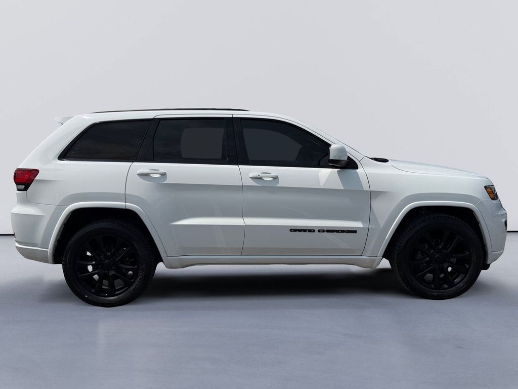 Used 2020 Jeep Grand Cherokee Altitude SUV