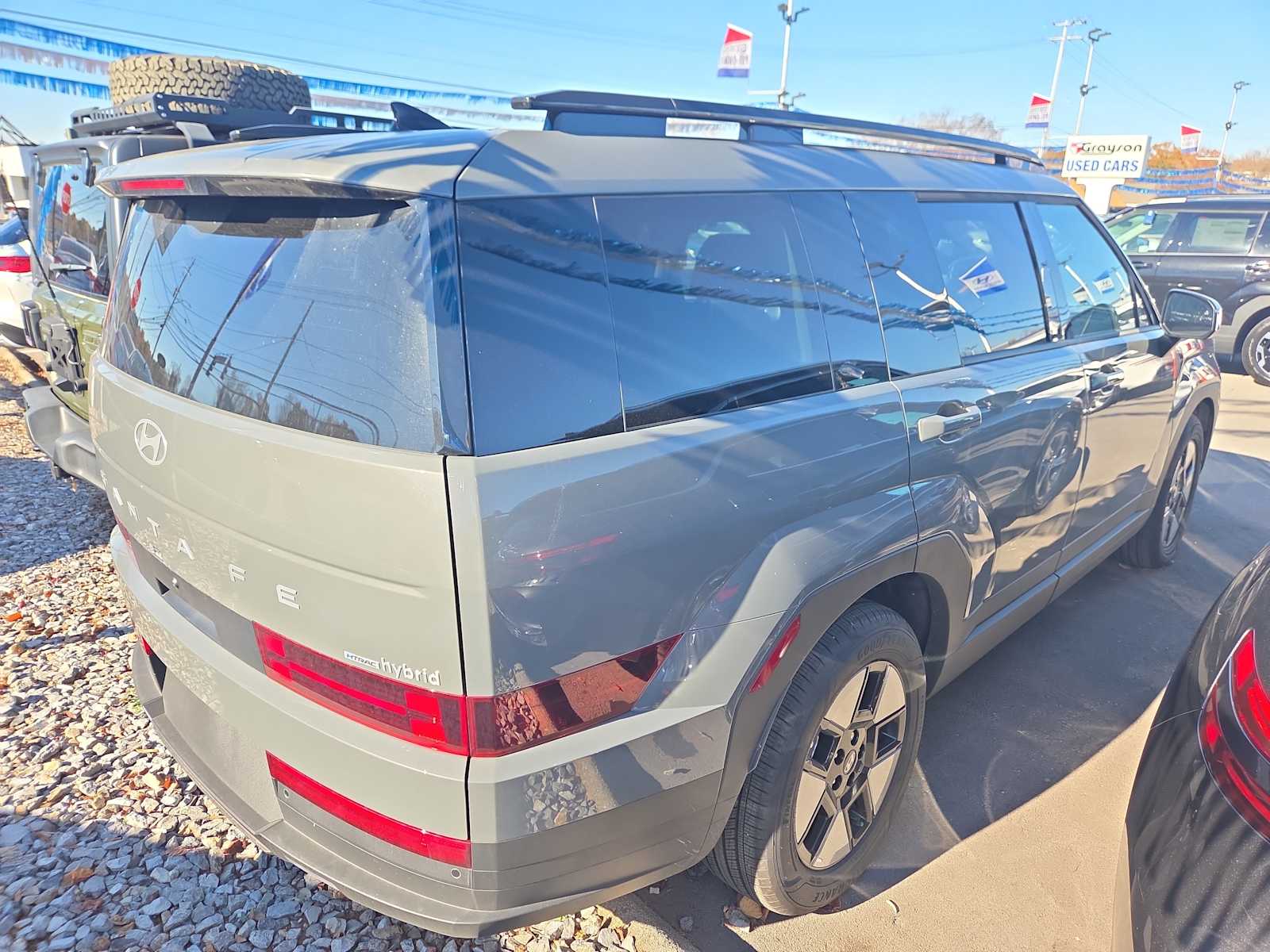 2025 Hyundai Santa Fe SEL photo 4