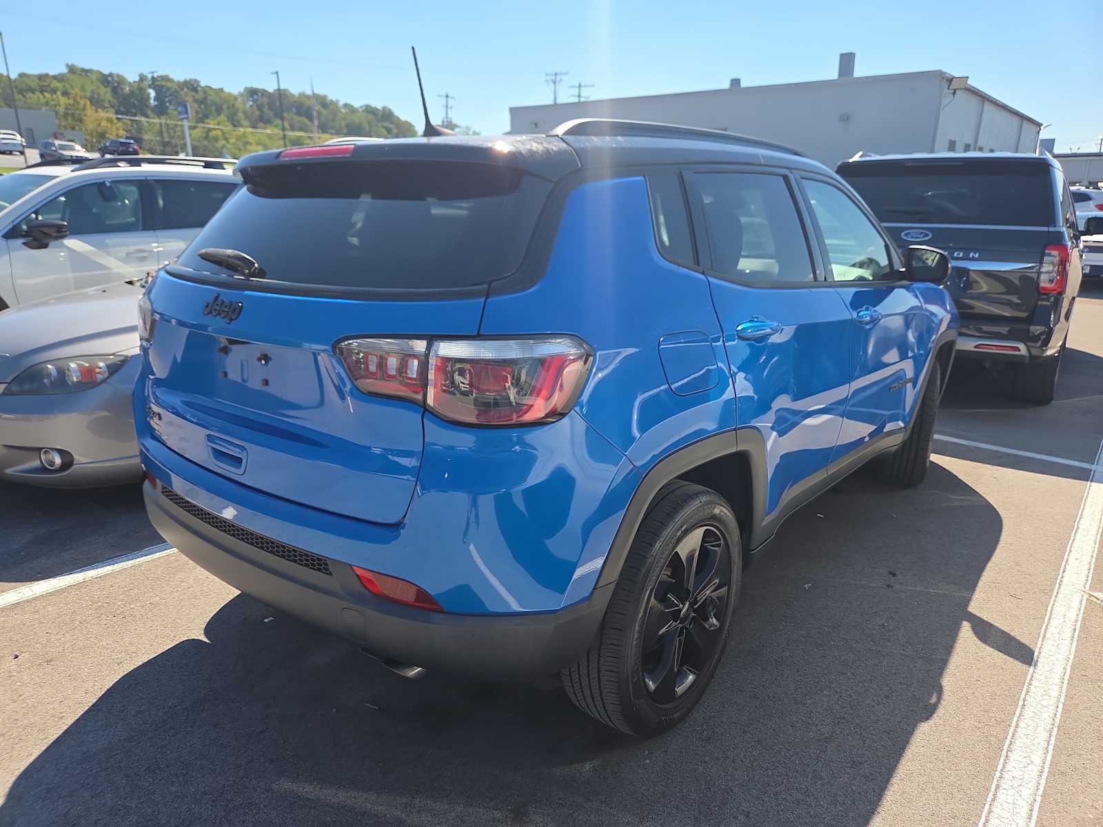 2019 Jeep Compass North Edition Latitude photo 4