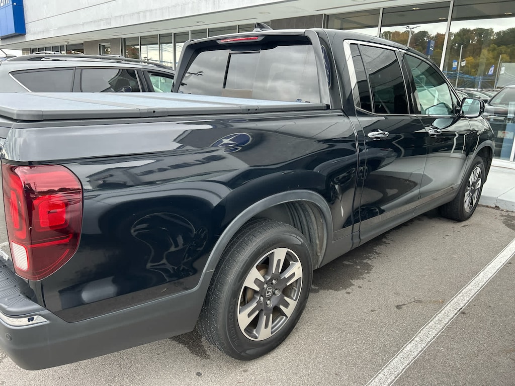 Used 2019 Honda Ridgeline RTL-E AWD Truck Crew Cab
