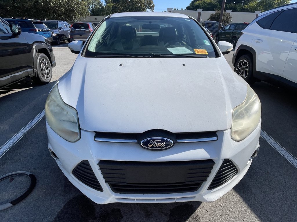 Used 2013 Ford Focus SE with VIN 1FADP3F29DL213871 for sale in Knoxville, TN