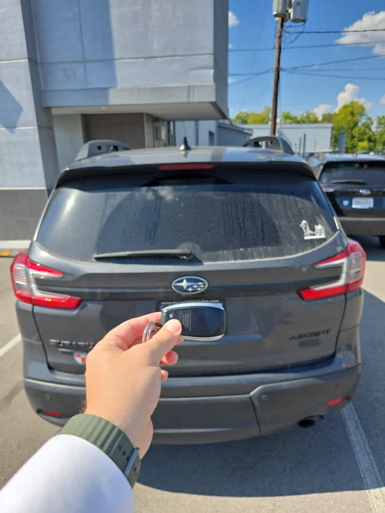 2023 Subaru Ascent Onyx Edition Limited photo 3