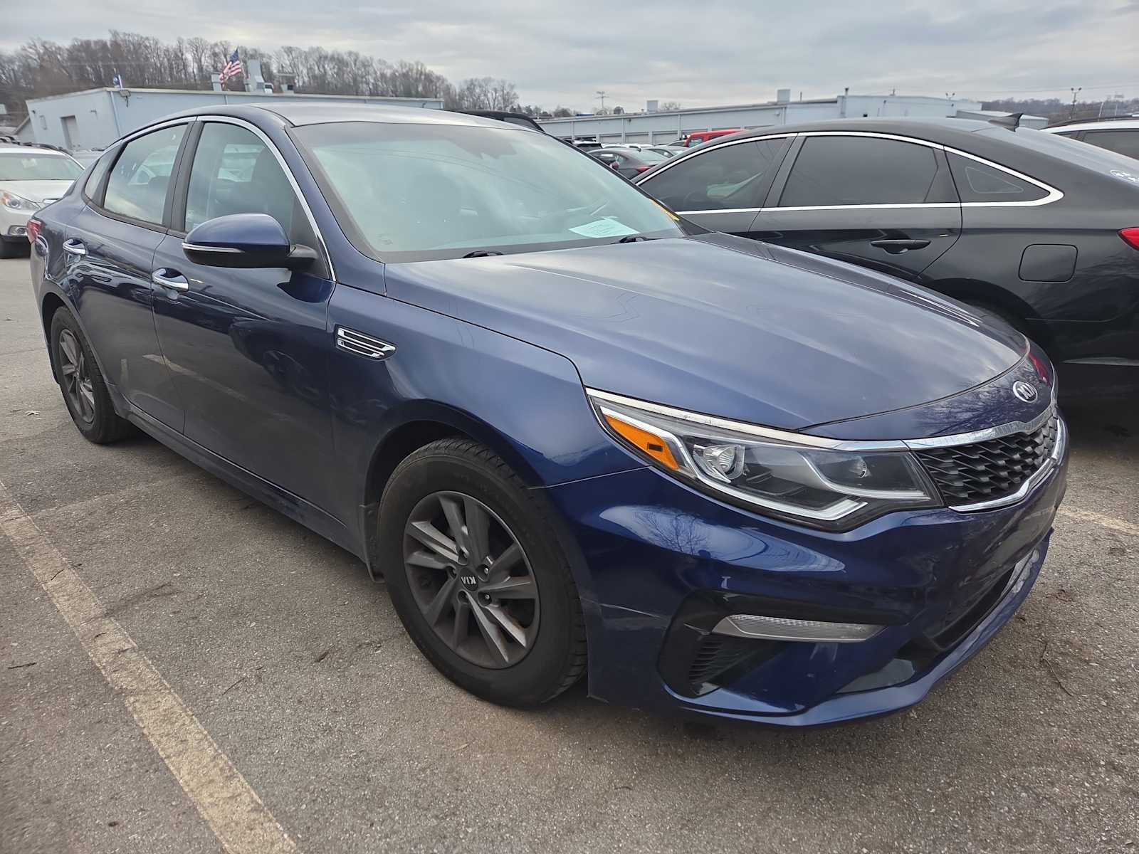 2020 Kia Optima LX's photo