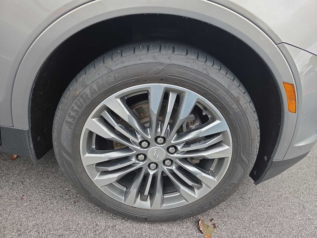 Used 2019 CADILLAC XT5 Luxury FWD SUV