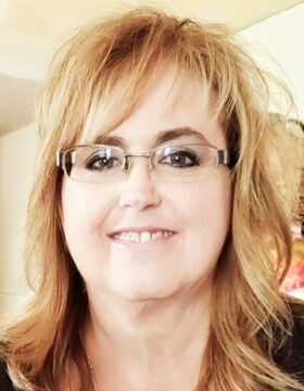 Staff member Johnna Freeman from ID_fb725e598562