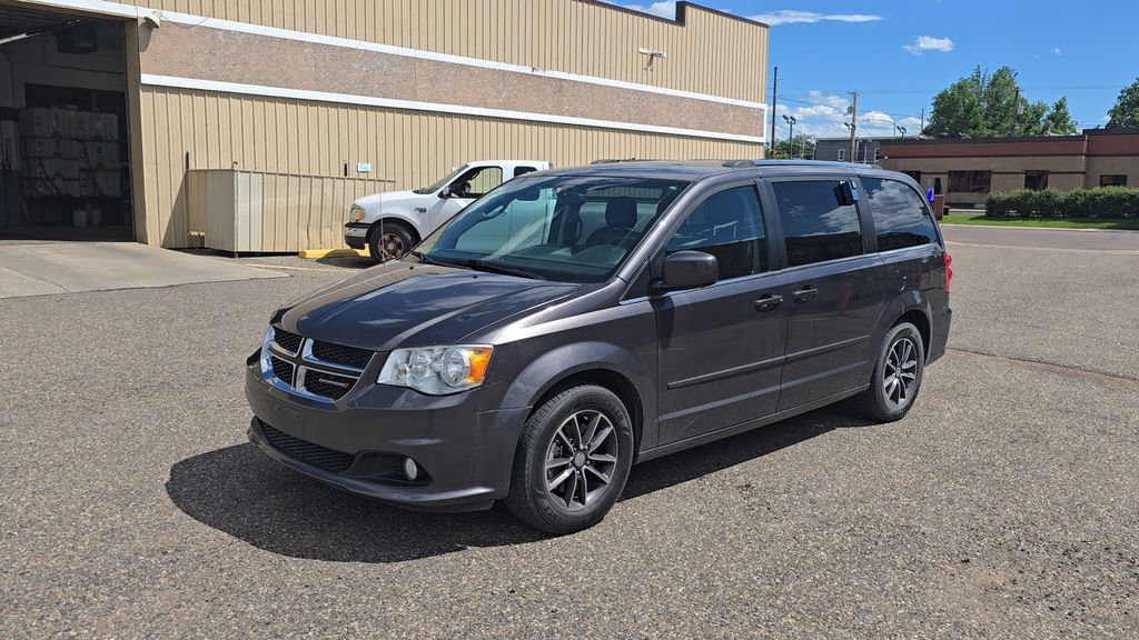 2017 Dodge Grand Caravan SXT's photo