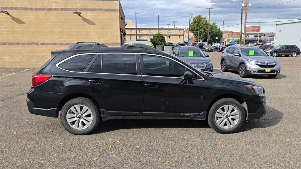 2018 Subaru Outback Base photo 5