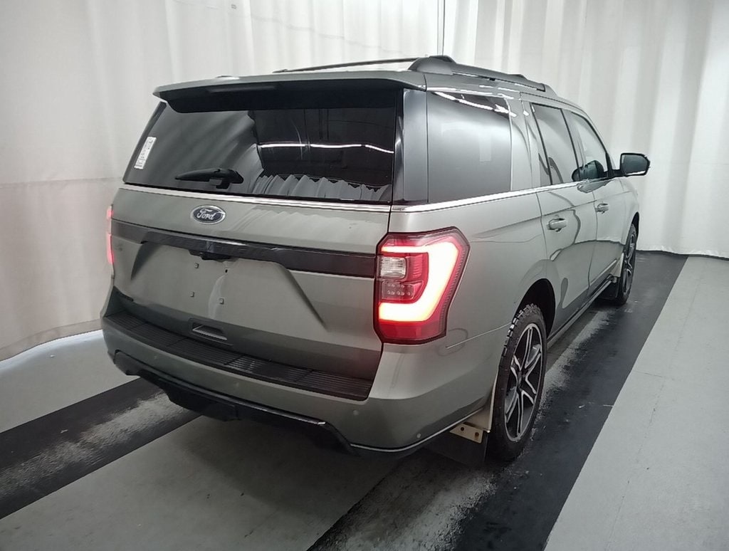 2019 Ford Expedition Limited photo 4
