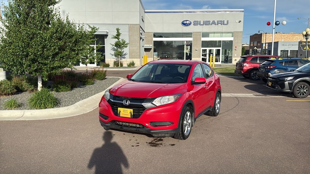2016 Honda HR-V LX 4WD's photo