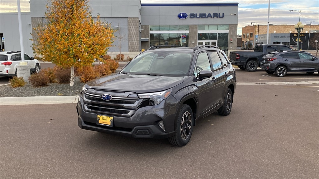 2025 Subaru Forester Premium's photo