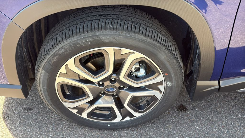 2026 Subaru Ascent Touring - Photo 10