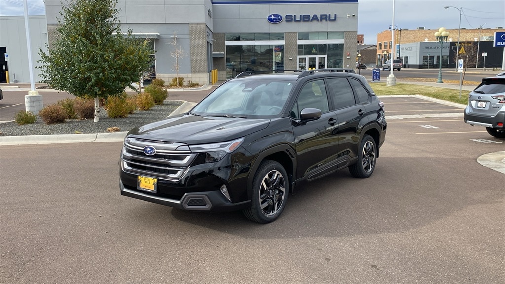 2025 Subaru Forester Limited's photo