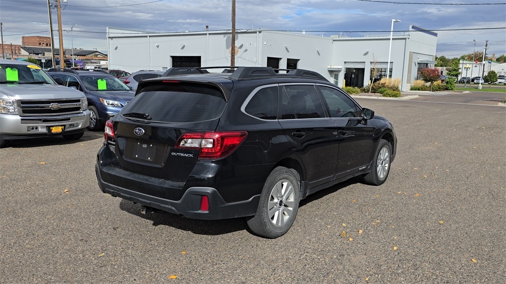 2018 Subaru Outback Base photo 6