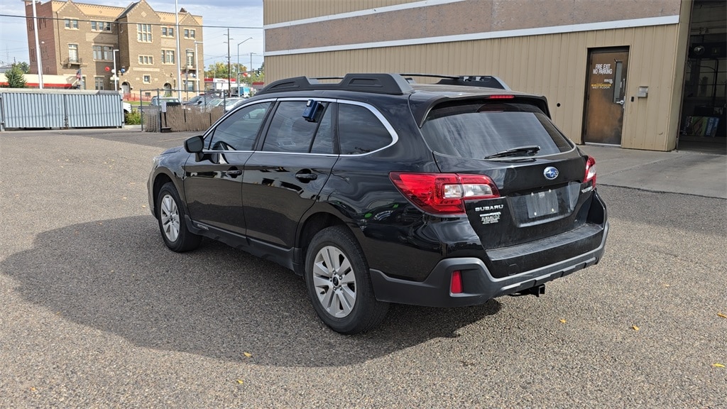 2018 Subaru Outback Base photo 8
