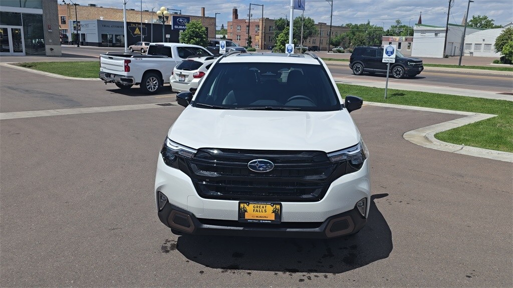 2025 Subaru Forester Sport photo 2
