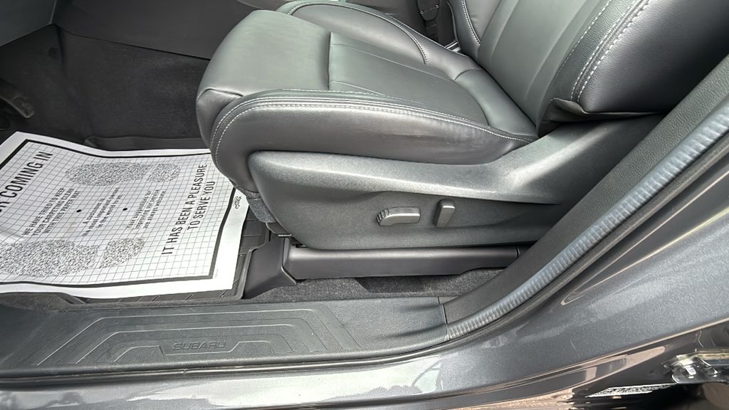 2026 Subaru Ascent Premium - Photo 19