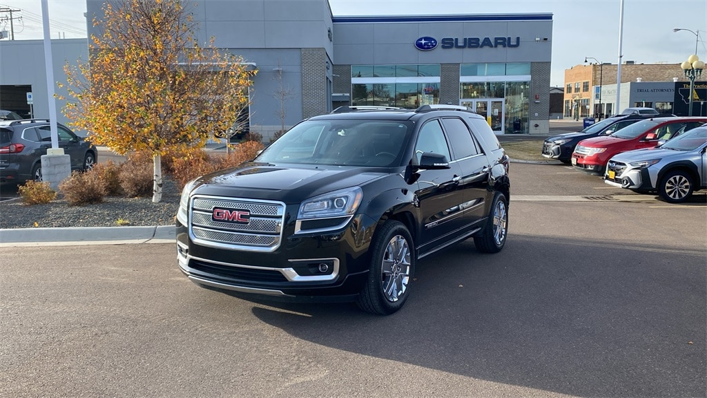 2016 GMC Acadia Denali's photo