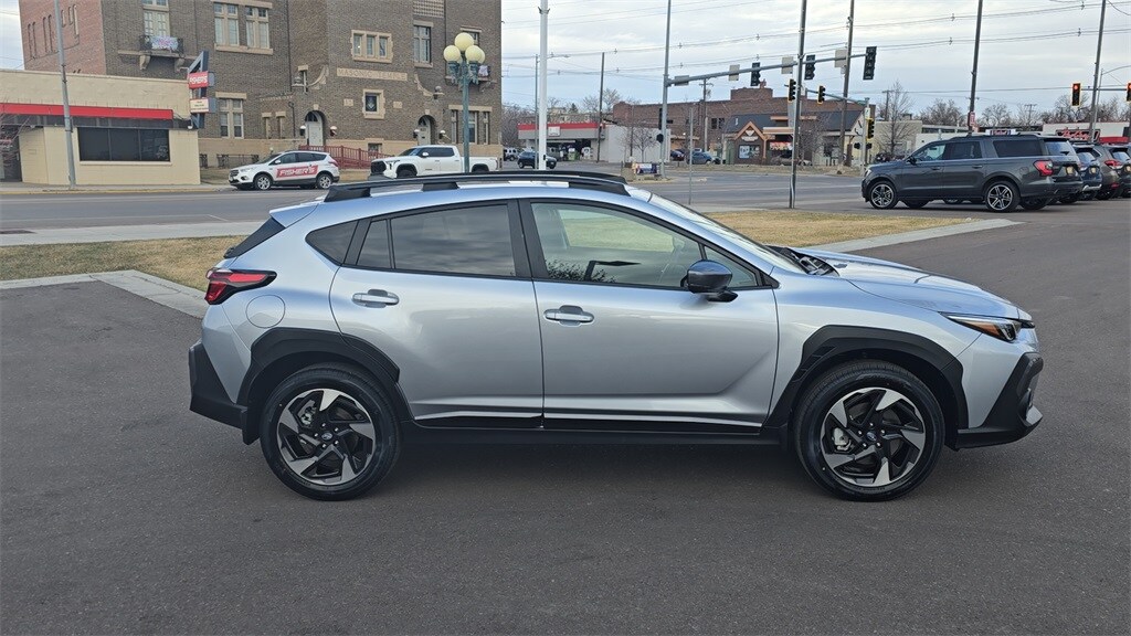 2025 Subaru Crosstrek Limited photo 4