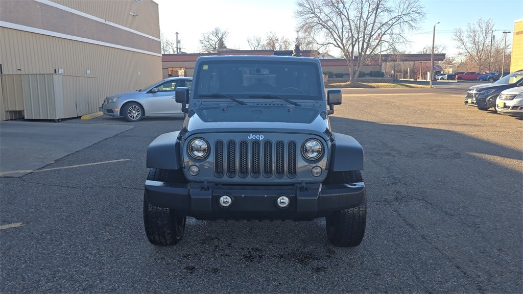 2015 Jeep Wrangler Unlimited Sport photo 3