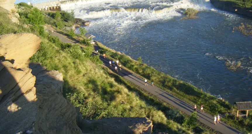 River's%20Edge%20Trail.png