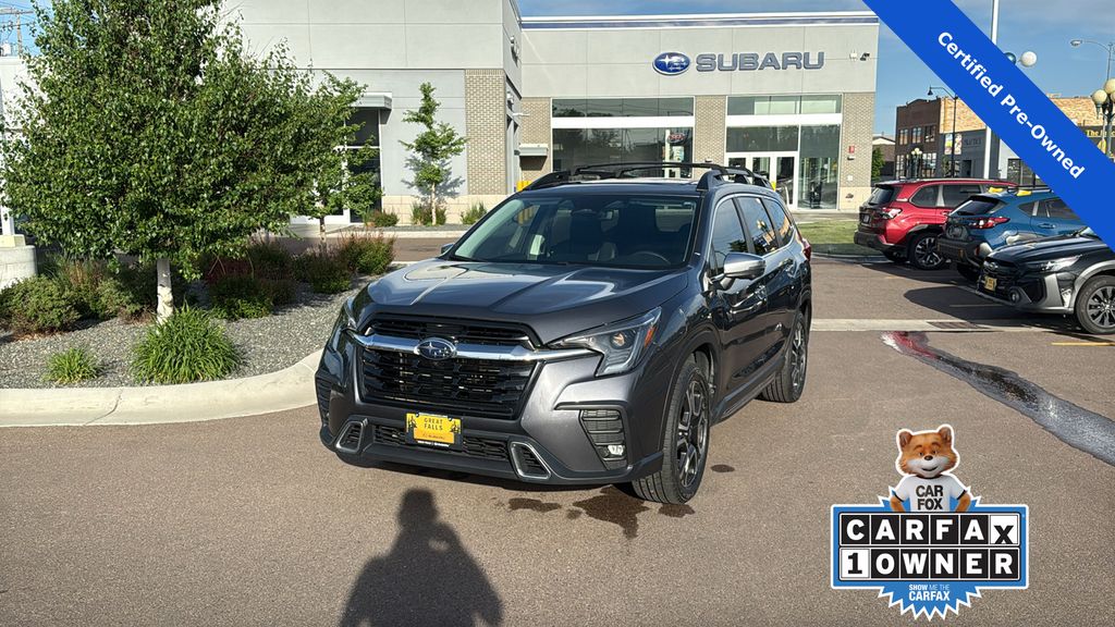 2023 Subaru Ascent Touring's photo