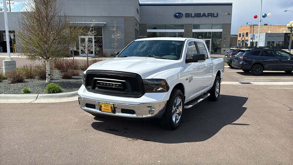 2019 RAM 1500 Classic Big Horn 4x4 Crew Cab 5'7's photo