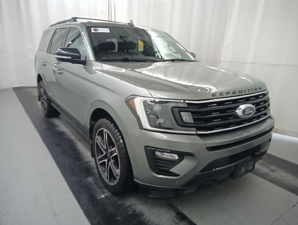 2019 Ford Expedition Limited photo 2