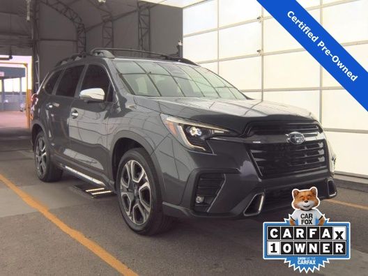2023 Subaru Ascent Touring's photo