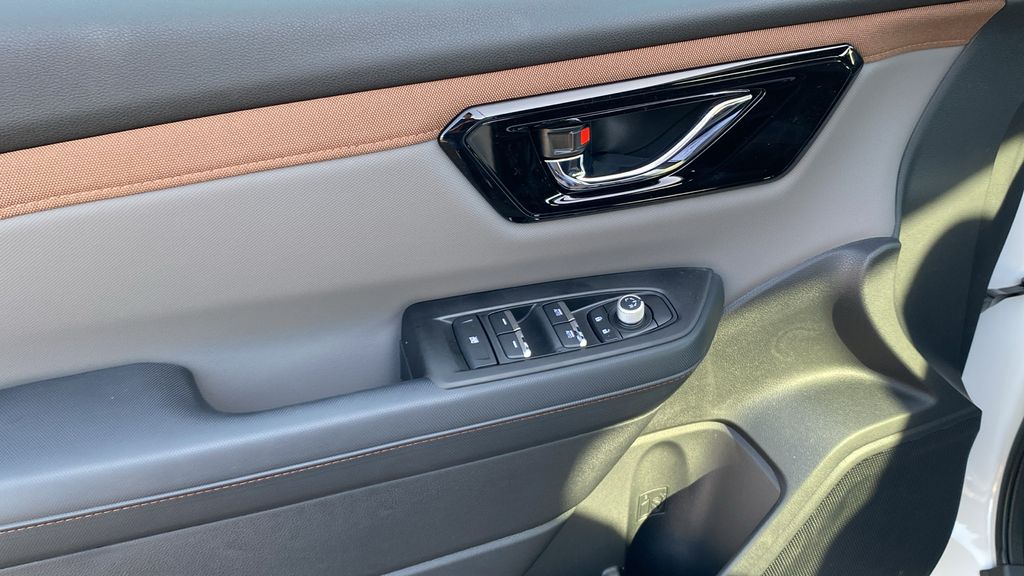 2026 Subaru Forester Sport - Photo 18