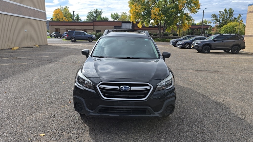2018 Subaru Outback Base photo 3