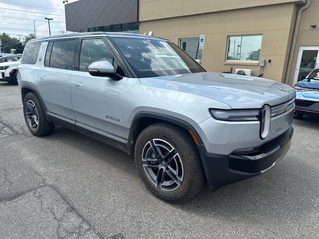 Used 2025 Rivian R1S Adventure Dual Motor Large Pack SUV