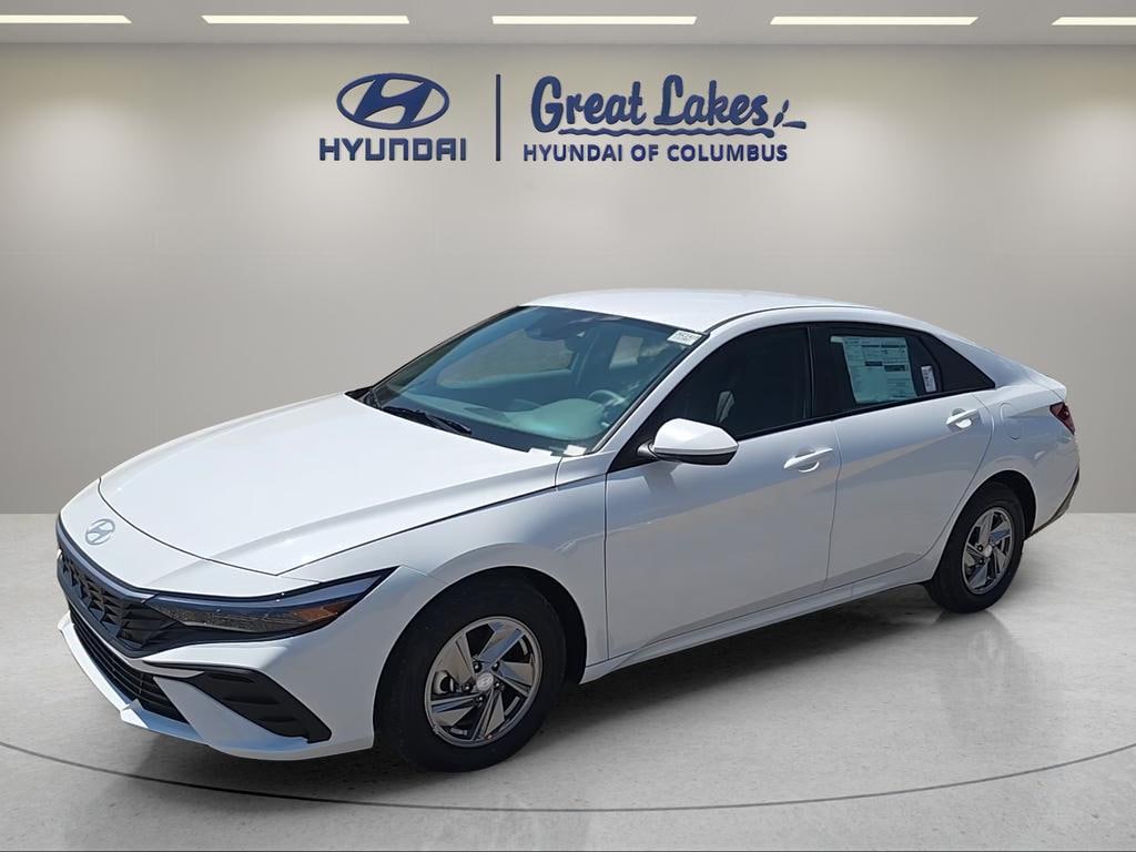 New 2026 Hyundai Elantra SE Sedan